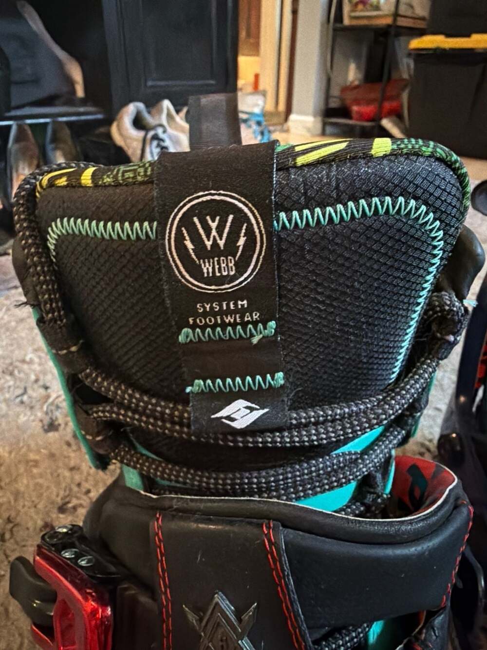 Hyperlite System Pro Highback Wakeboard Bindings, - image 2